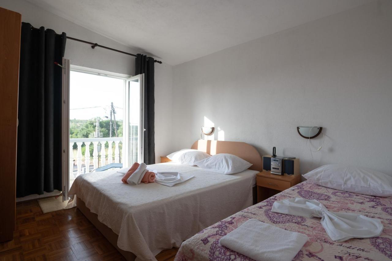 Marina'S Apartments Ražanac Zewnętrze zdjęcie