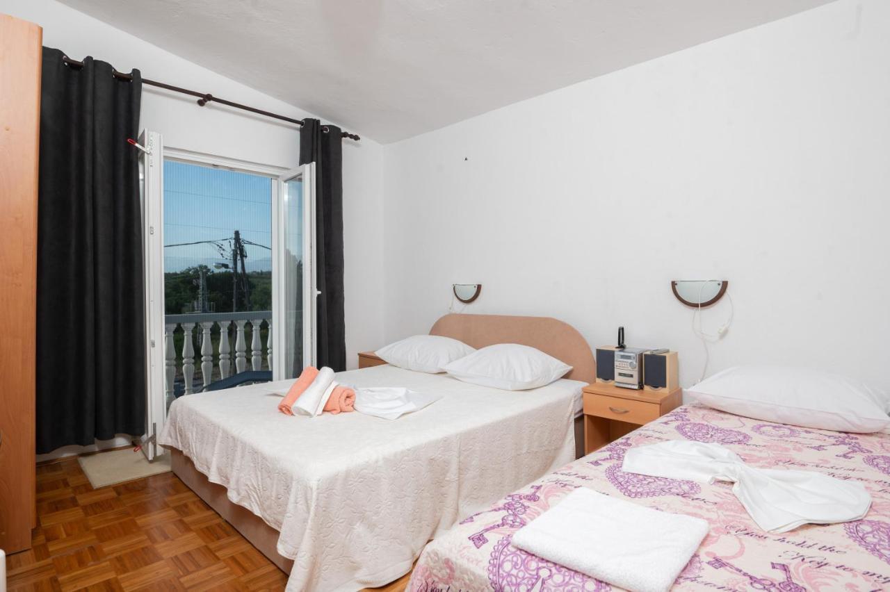 Marina'S Apartments Ražanac Zewnętrze zdjęcie
