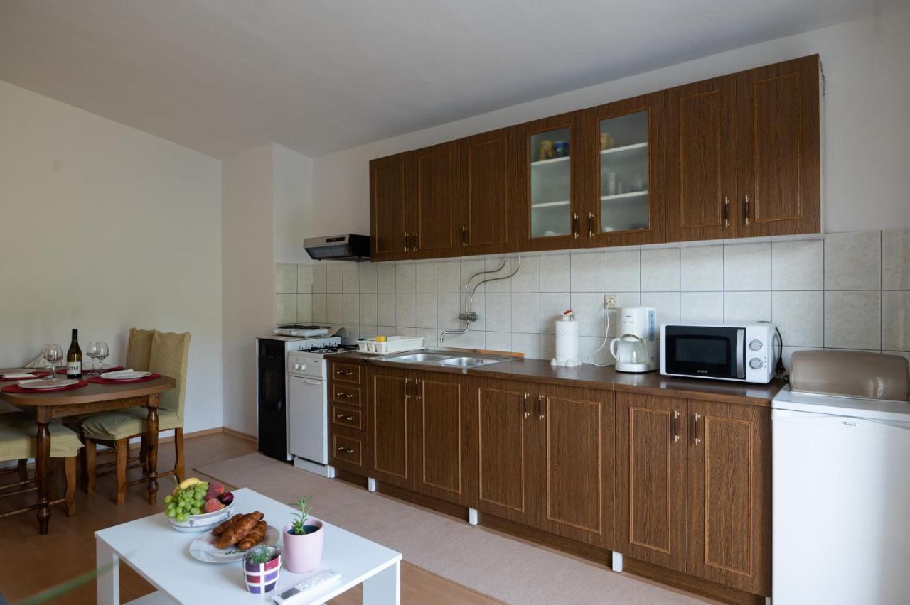 Marina'S Apartments Ražanac Zewnętrze zdjęcie